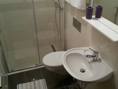Apartments Zora bathroom